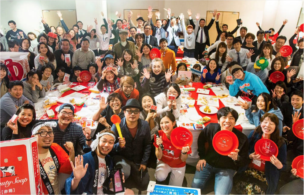 Good Bath Festival Group photo of participants