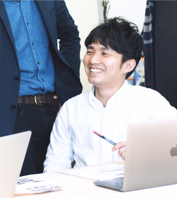 Collaborative redesign and promotion of sports shoes